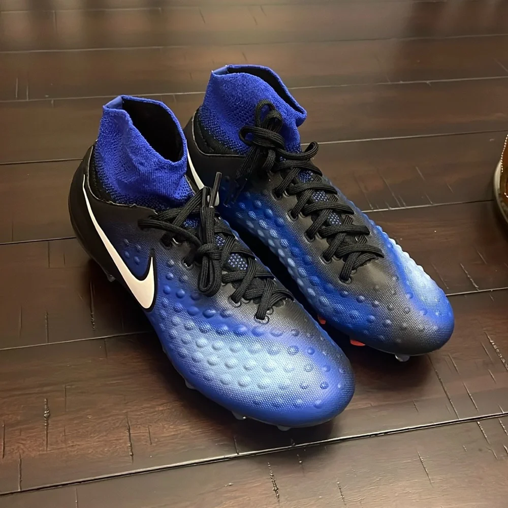 Nike JR Magista Obra II FG Soccer Cleats Shoes new 844410 015 Youth Boys 4.5